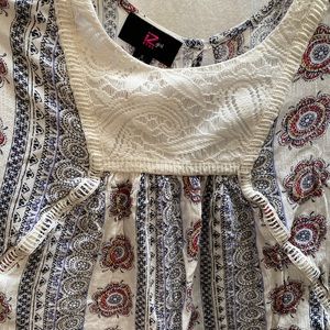 Iz Byer Girl Super cute top size S 7-8